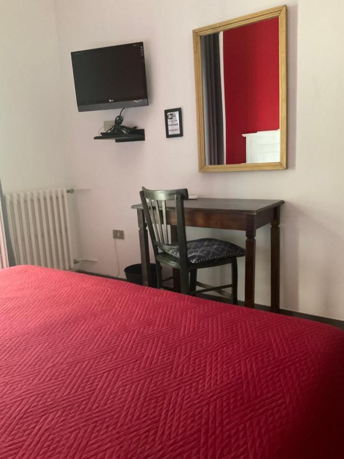 384 Guesthouse Rooms & Suite Enna Bagian luar foto
