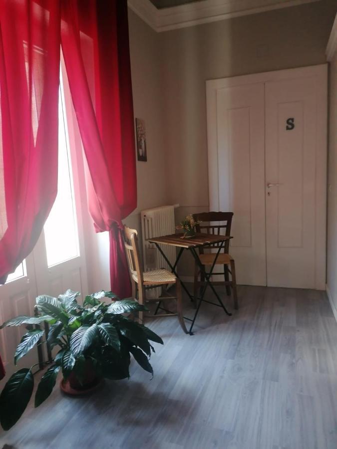 384 Guesthouse Rooms & Suite Enna Bagian luar foto